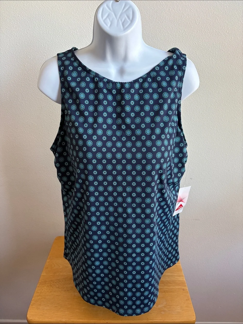 Lands' End NWT Navy Tankini with Teal Dot Medallion Print Size 18